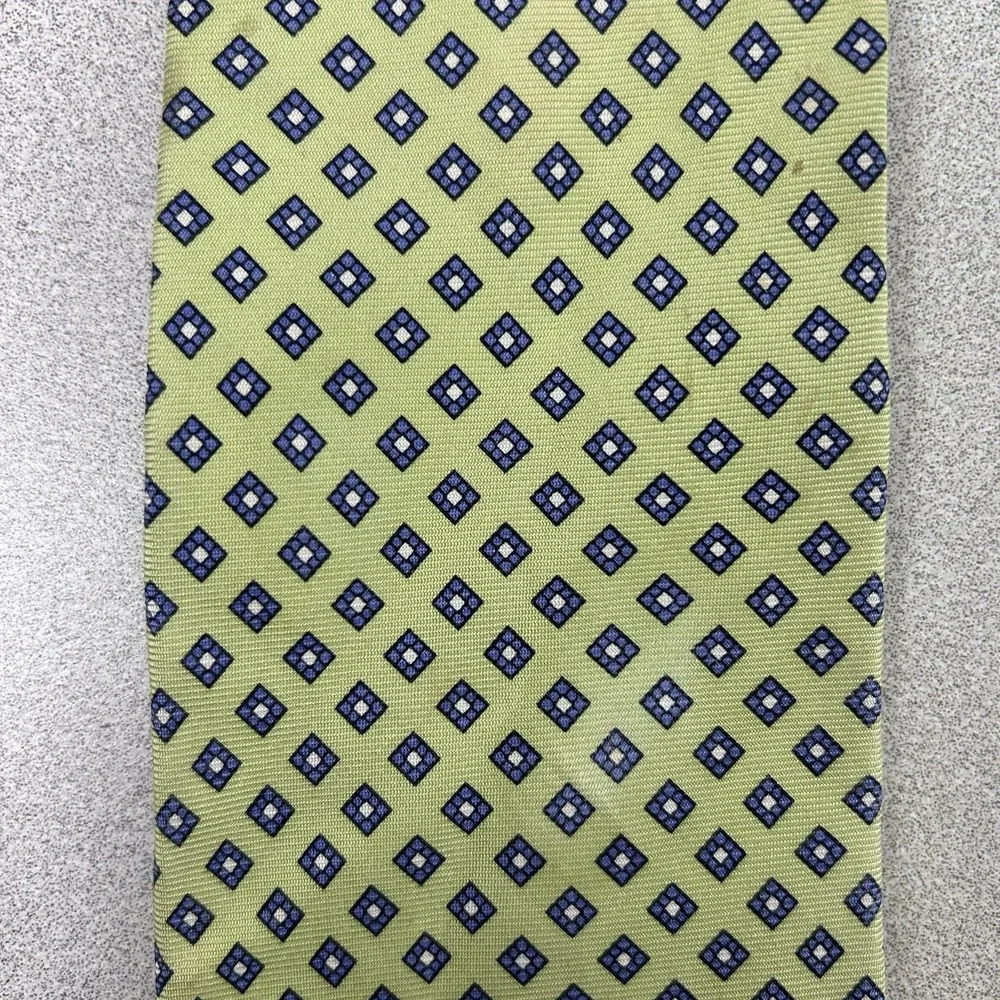 Brooks‎ Brothers Stain Resistant 61